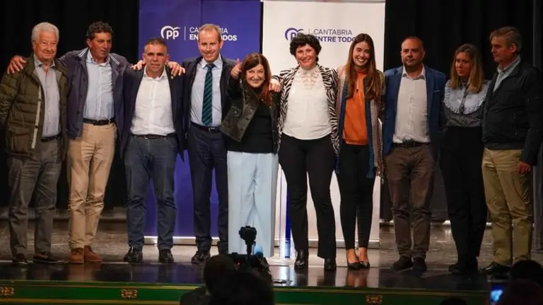 Candidatos del PP en la zona de Siete Villas.