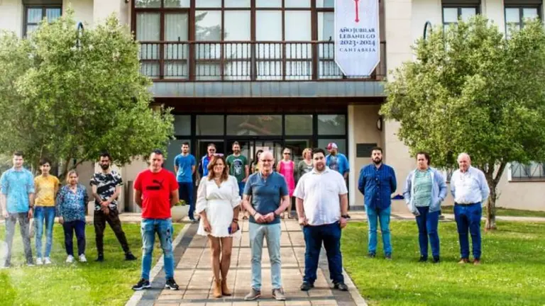 Candidatura de OlaCantabria en Bareyo.