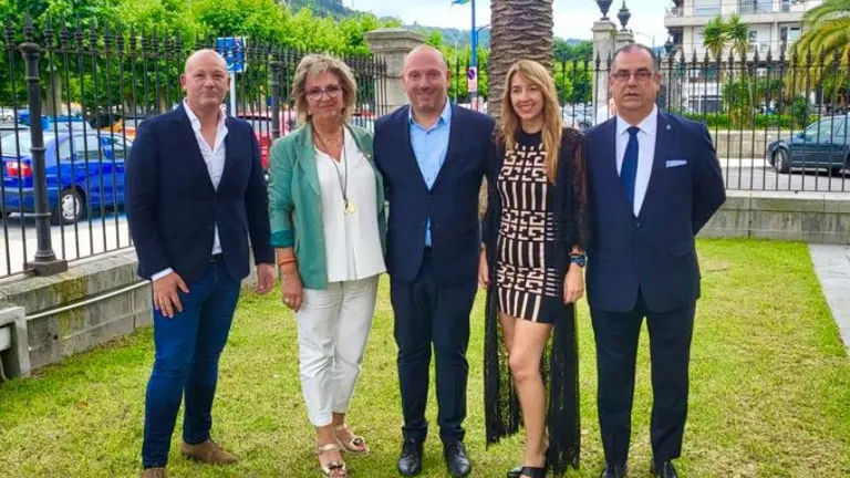 Formaci&oacute;n de las &aacute;reas del Ayuntamiento de Laredo.