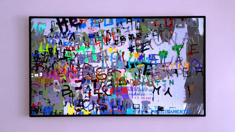 Daniel Canogar y su obra Scrawl.