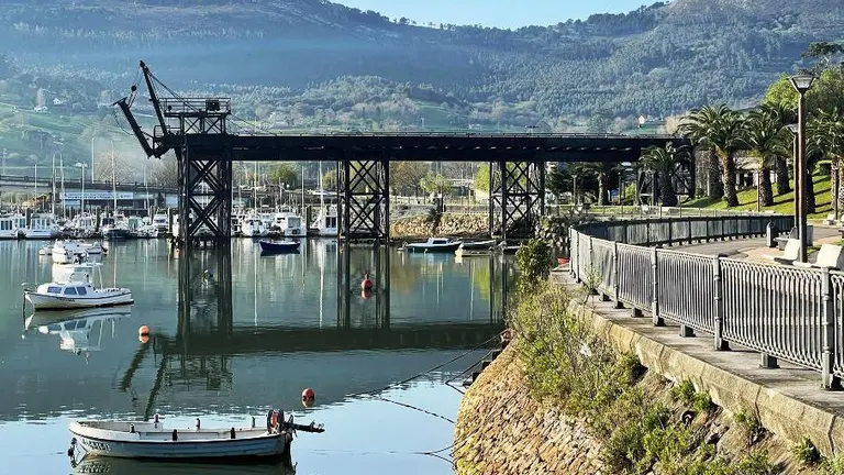 Puente de los Ingleses en El Astillero.
