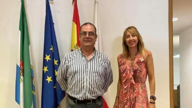 Los ediles de OlaCantabria en Laredo, Laura Recio y Benito Ortiz.