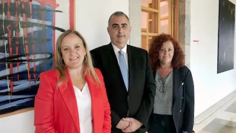 Los tres diputado regionales del PP que renuncian a su cargo.