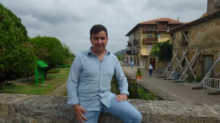 El alcalde de Limpias, Ignacio Sainz (PP). R.A.