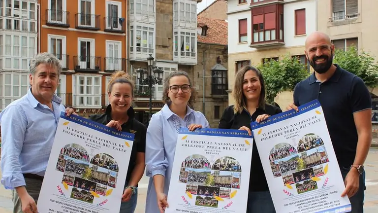 Presentaci&oacute;n del Festival de Folclore de Reinosa.