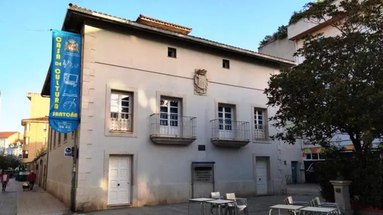 Casa de Cultura de Santo&ntilde;a. R.A.