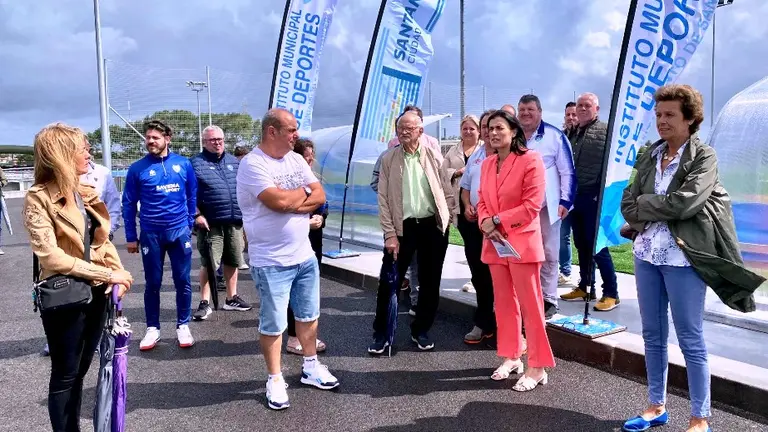 Inauguración del nuevo campo de fútbol en San Román.