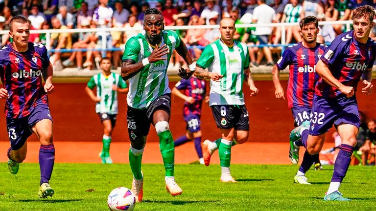 Empate a cero en el encuentro amistoso en Galizano.