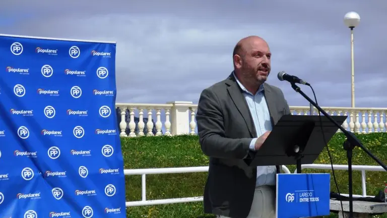 El alcalde de Laredo, Miguel Gonz&aacute;lez. R.A.