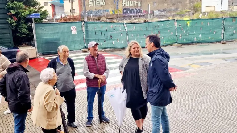 Reunión con los vecinos de La Montaña, en Santander.