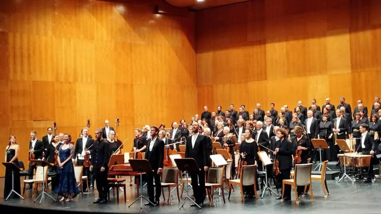 El FIS se clausur&oacute;