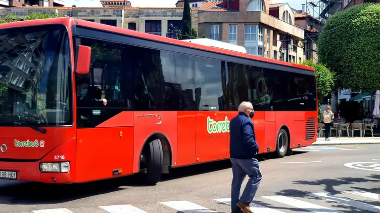 Servicio de torrebus.