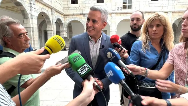 El portavoz parlamentario del PSOE, Pablo Zuloaga.