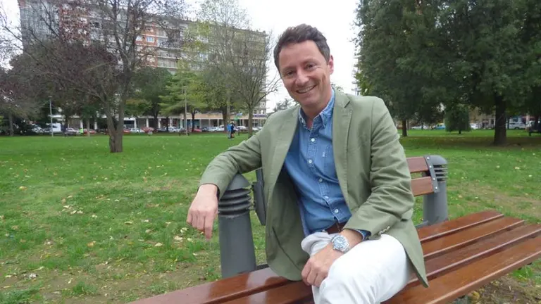 Alejandro Liz en Laredo. R.A.