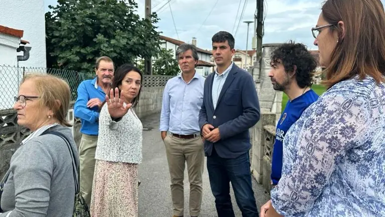 El portavoz del PSOE, Daniel Fernandez , en El Caleruco.