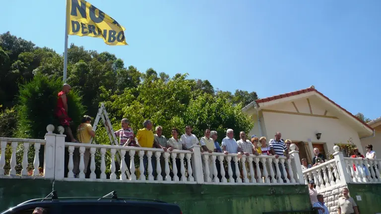 Movilización de la AMA en Argoños. R.A.