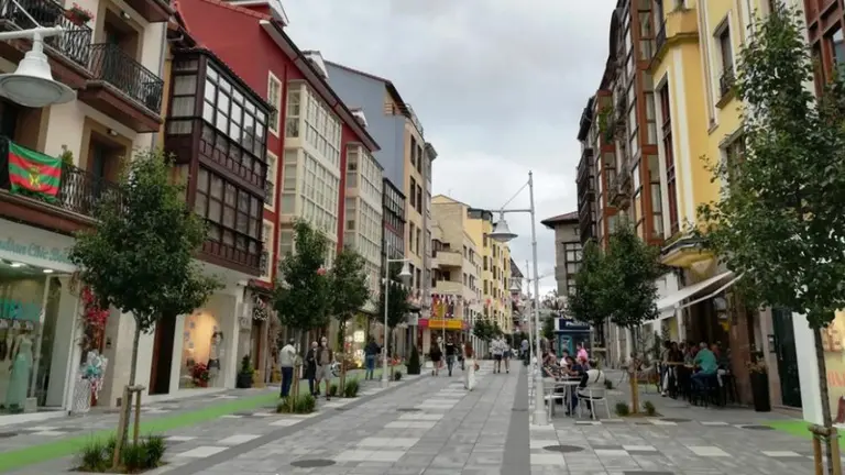 Comercios en Torrelavega. R.A.