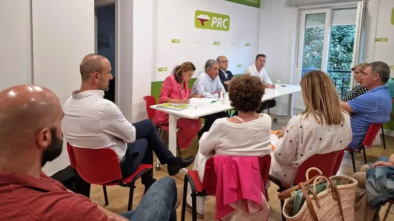 Reunión de representantes del PRC.