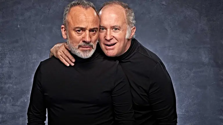 Actores de la obra 'El traje'.