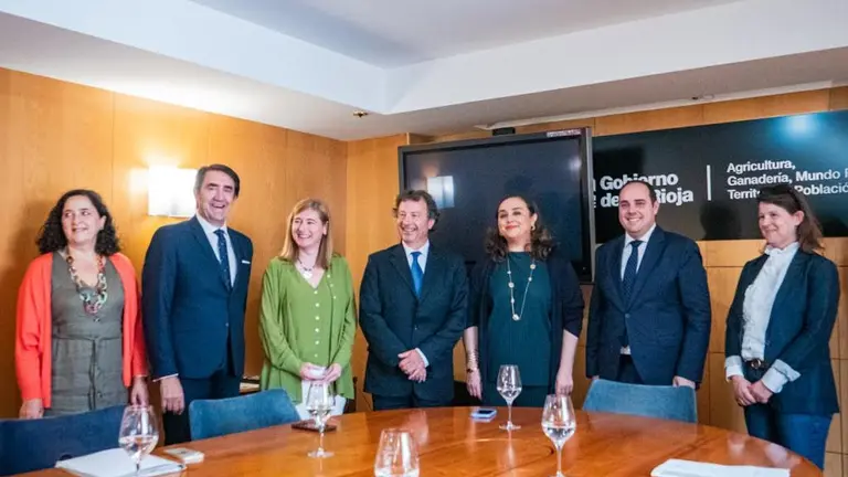 Reunión en La Rioja sobre el mundo rural.