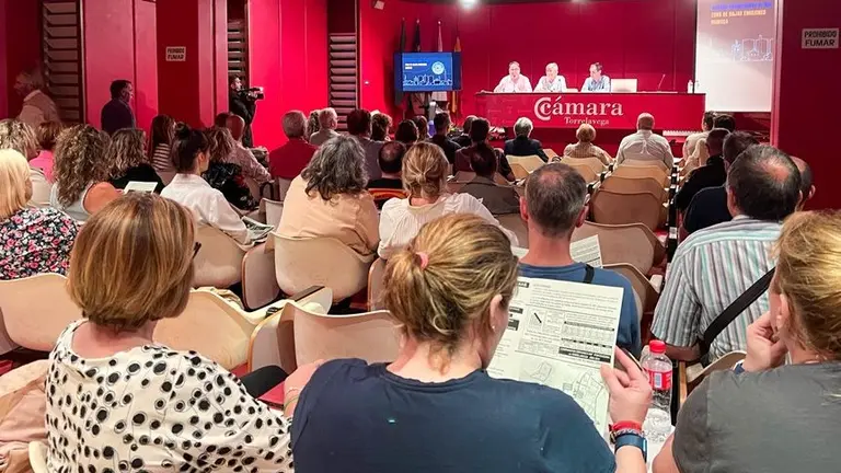 Reunión de la Plataforma en Torrelavega.