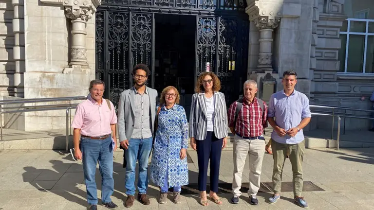 Daniel Fernández y Keruin Martínez  registraron una moción.