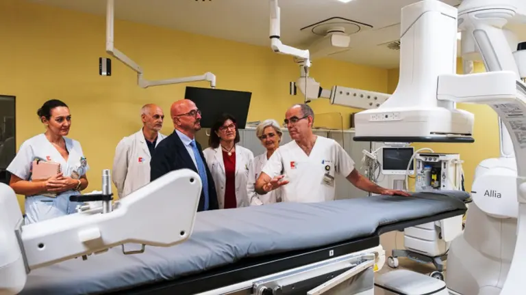 Visita a la zona de radioagnóstico de Valdecilla.