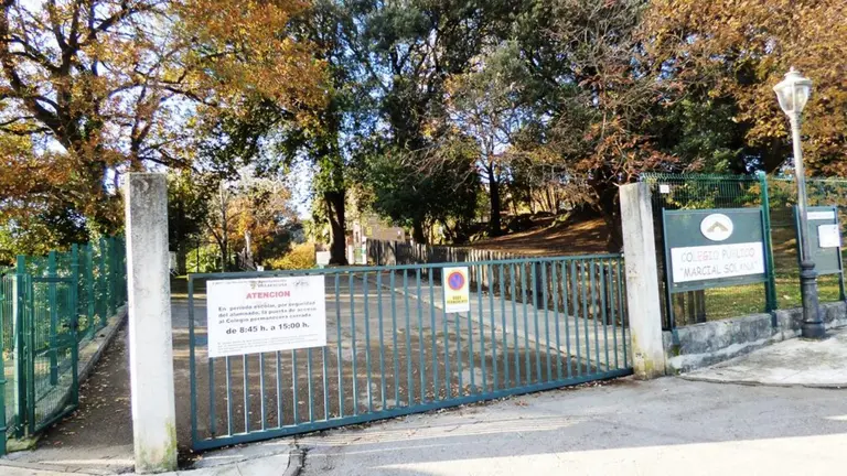 Colegio en Villaescusa. R.A.