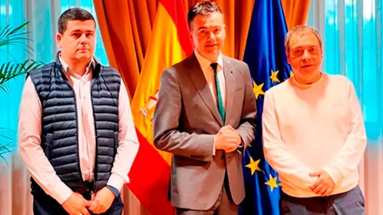 Reuni&oacute;n con el ministro de Industria.