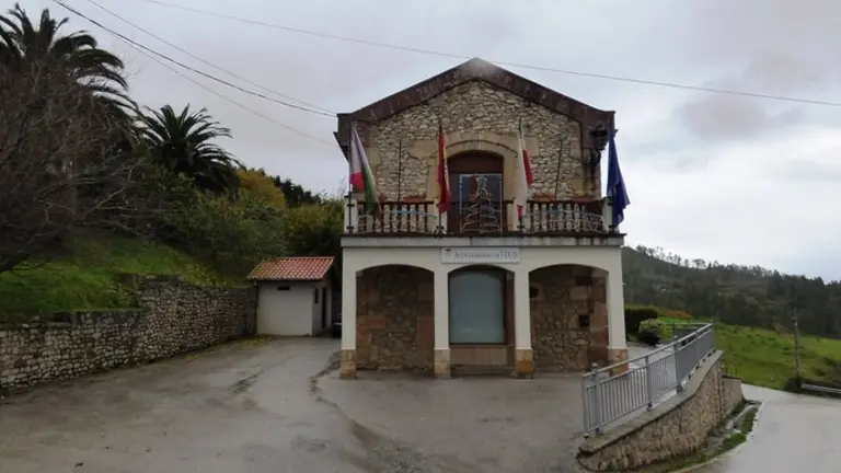 Ayuntamiento de Udías. R.A.