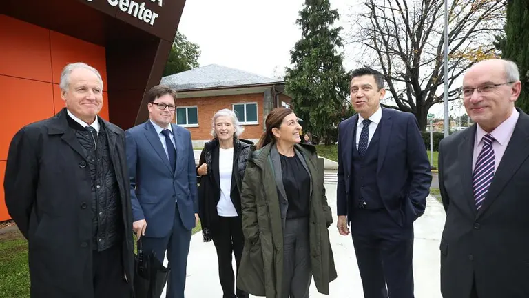 Buruaga pide al Gobierno central reindustrializar Cantabria.