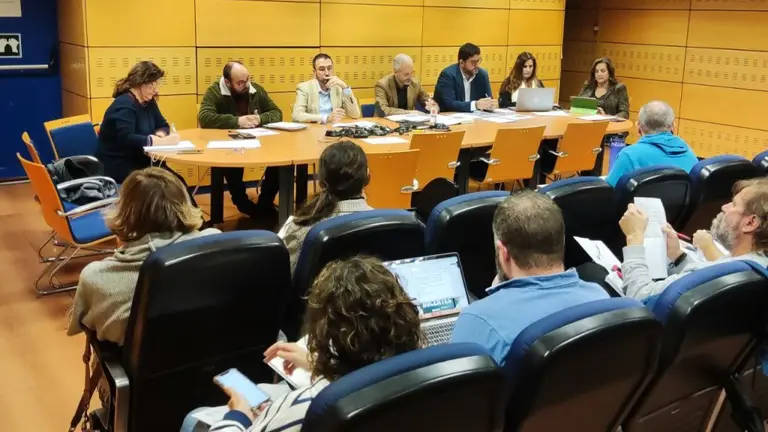 Un momento de la mesa negociadora.