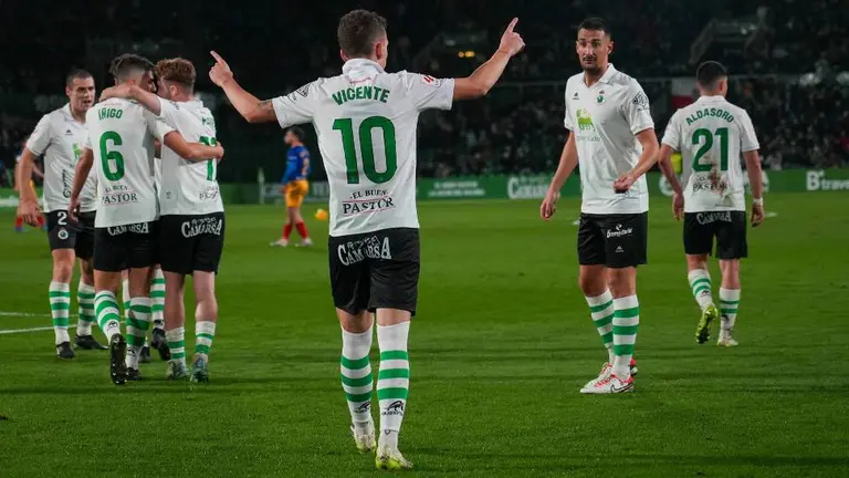 Vicente abrió el marcador para los verdiblancos.