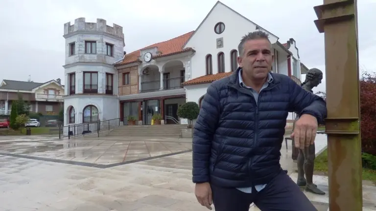 El alcalde de Argoños, Juan José Barruetabeña (PP). R.A.