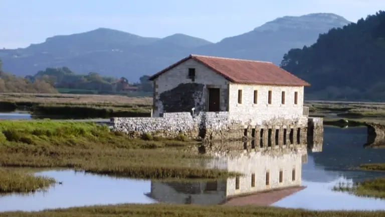 Molino de Cerroja en Escalante. R.A.