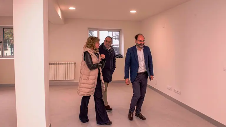 Visita al Centro Cívico de Sierrepando, en Torrelavega.