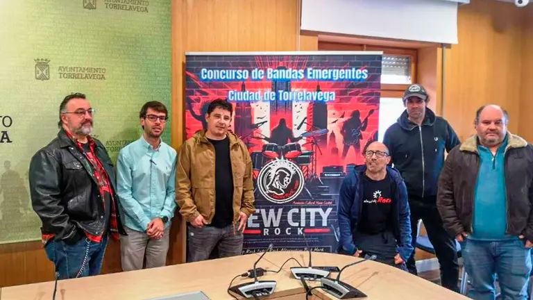 Presentaci&oacute;n del concurso de m&uacute;sica en Torrelavega.