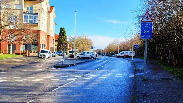 Calle San Roque en Bezana.