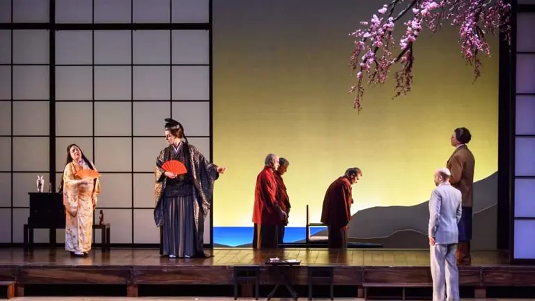 Un momento de la &oacute;pera que lleno la Sala Argenta.