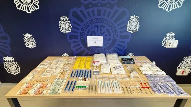 Material incautado por la Policía Nacional.