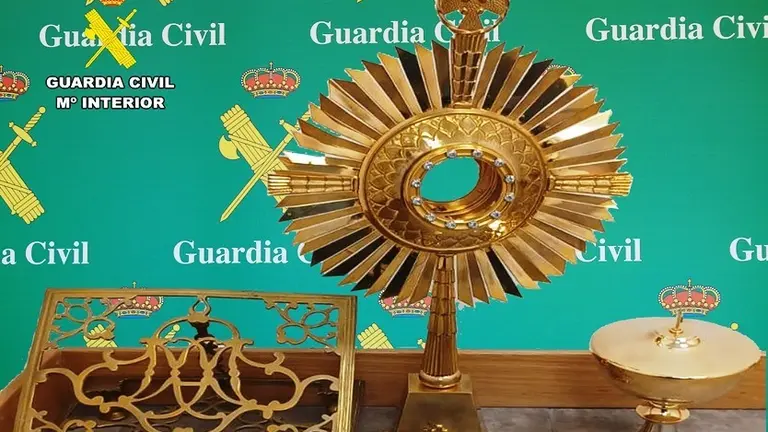 Material incautado por la Guardia Civil.