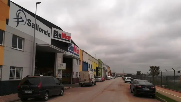 Empresas en el polígono de Raos. R.A.