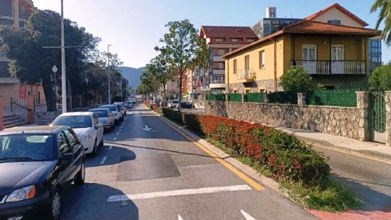 Avenida Santander, en Noja.