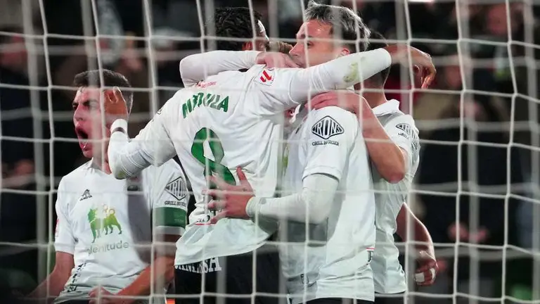 El Racing consigue otras dos victorias consecutivas.