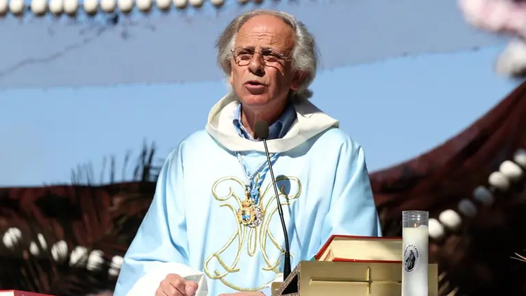 El párroco Baldomero Maza.