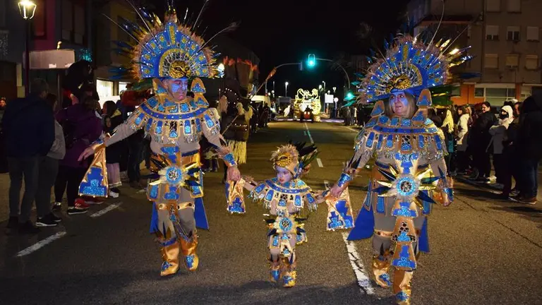 "Zacatecas' desfil&oacute; en el Desfile de Renedo.