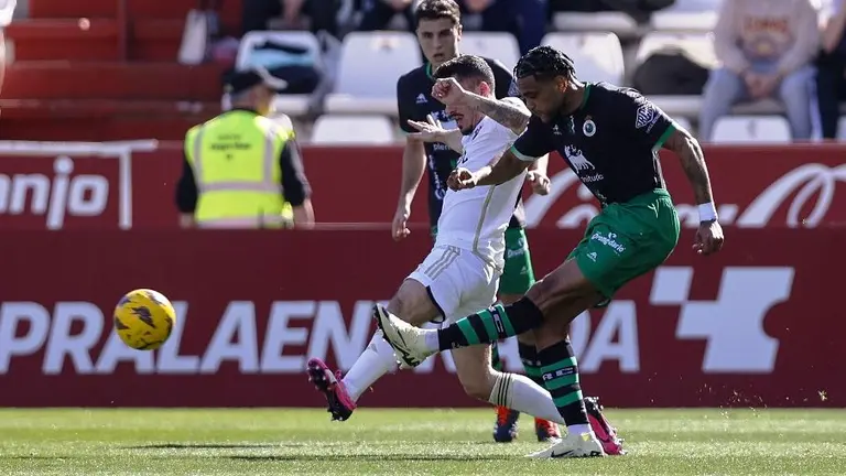 Los verdiblancos vieron truncada su racha de victorias.