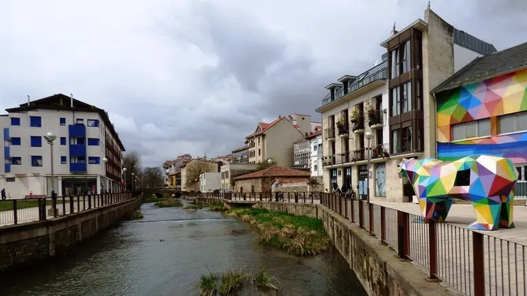 Reinosa aprobó las ordenanzas fiscales en un Pleno. R.A.