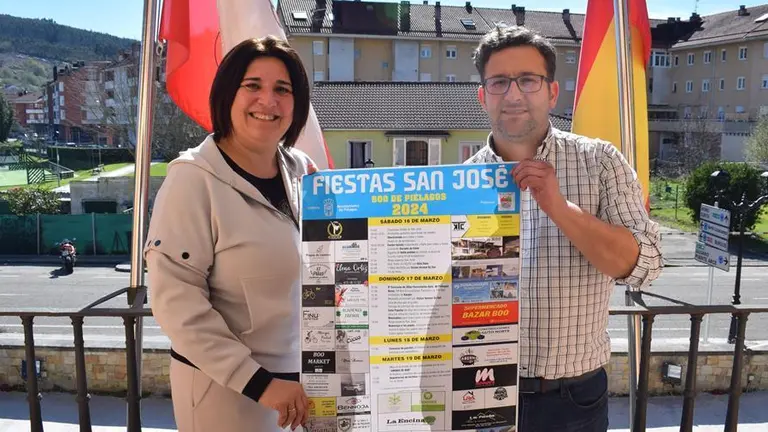 Presentaci&oacute;n de las fiestas de San Jos&eacute; en Boo de Pi&eacute;lagos.