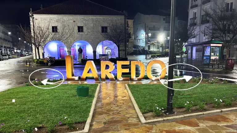 Letras de Laredo en la rotonda de la Plaza de Cachupin.